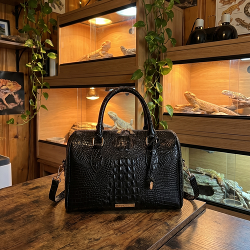 Tiana´s Leather Handbags
